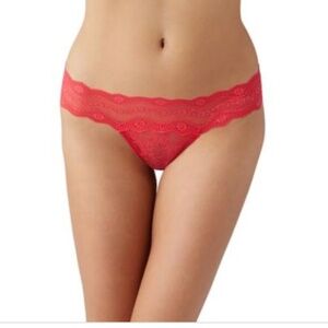 B.tempt'd by Wacoal Women's Lace Kiss Thong Panty in Red Hibiscus | Size XL NWT